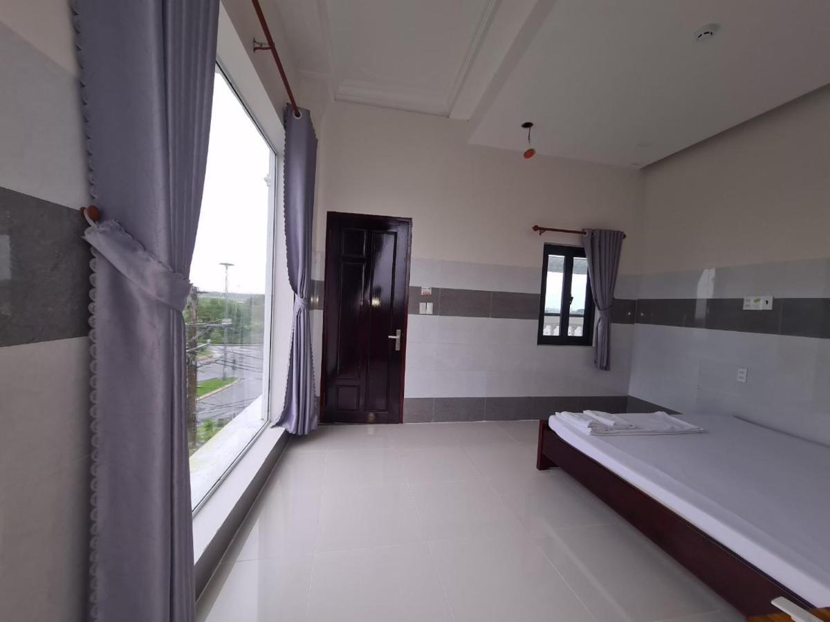 Khach San Hoang Mai Hotel Can Tho Exterior photo